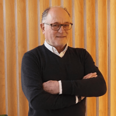 Lluis Bonshoms